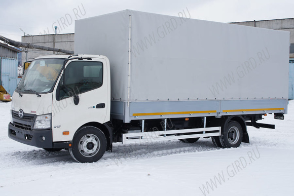 Hino 300 тент с распашными дверями 4