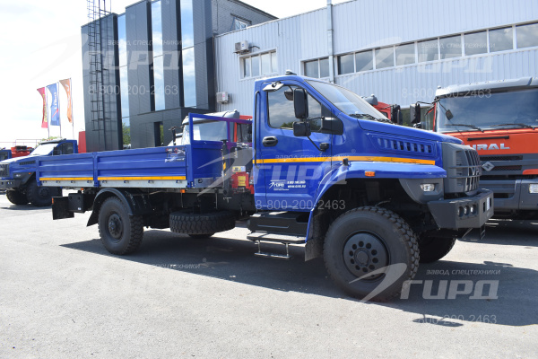 Бортовой автомобиль с КМУ ИМ 20 на шасси УРАЛ 80  1