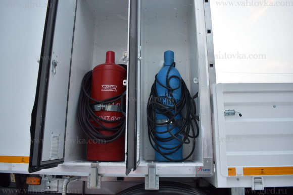 Передвижная мастерская ПАРМ с КМУ ИМ-77 на шасси Камаз 43118 6