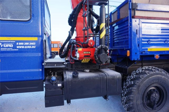 Урал Next  4320-6988-72 (Е5) с КМУ ИТ-150 3