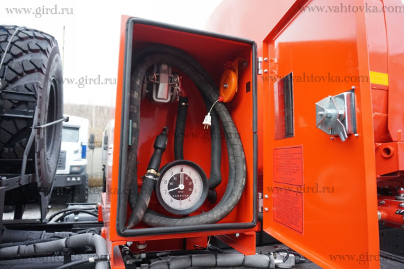 АТЗ-12 на шасси Урал 4320-4972-80 4