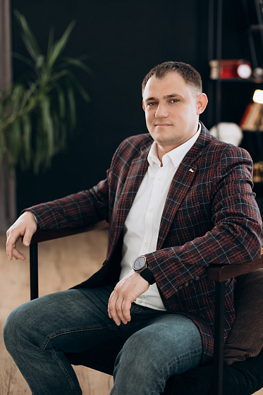 Павел Попов