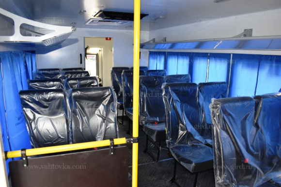 Вахтовый автобус на шасси КамАЗ 6522 6