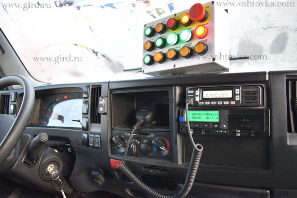 Автолифт на шасси ISUZU NQR 90 L-M 4