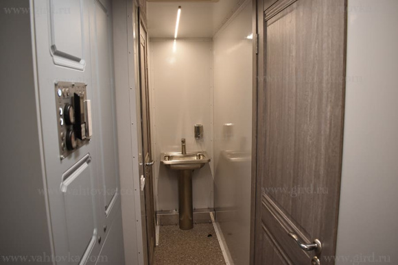 Автодом переменного объема на шасси КамАЗ 43118 9