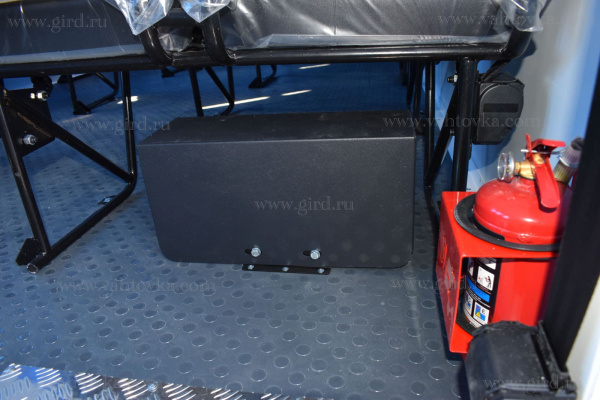 Вахтовый автобус БЕРЛОГА 30 мест на шасси Man 4