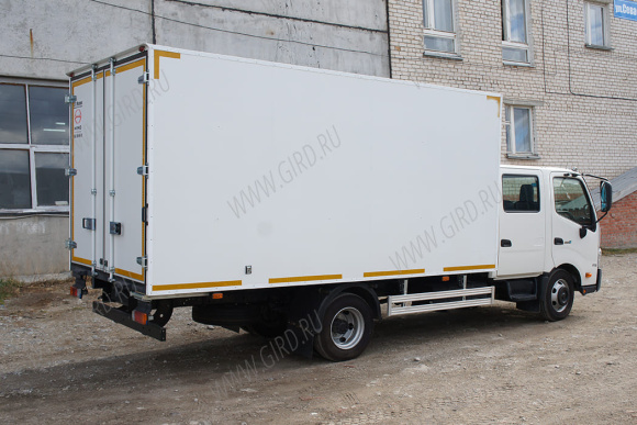 HINO 300 XZU720L-QKFRPW3 Изотермический фургон 3