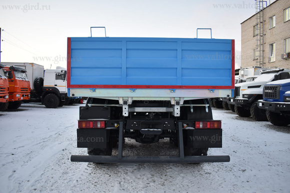 Бортовой автомобиль Урал 4320-4952-16И05Б30А36 с КМУ ИМ-150N 5