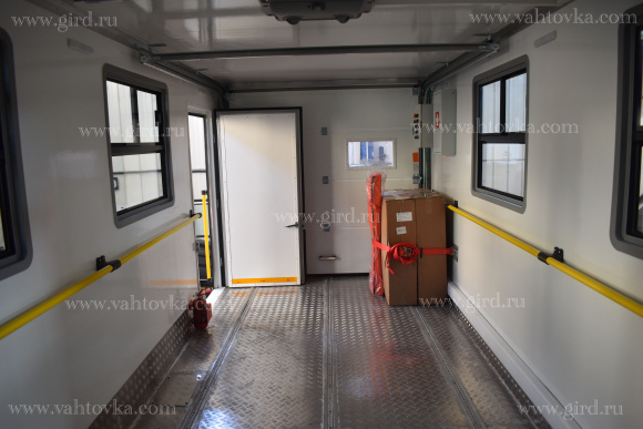 Амбулифт на шасси Isuzu 3