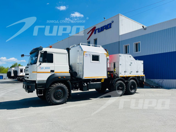 Ремонтно -  эвакуационная мастерская с КМУ ИМ-150 N шасси УРАЛ 4320 