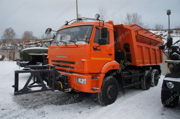 Комбинированная дорожная машина на шасси КамАЗ 65111 3
